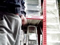 store alone