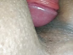 En cuatro patas me maman el culo y me penetran Rico