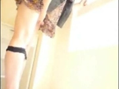 Amateur Japanese CD sexy legs masturbation 2