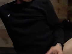 Cross dressing femboy peeing thru his stretch pants