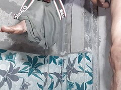 Rubbed my black large cock and pulled out the sperm. Indian boy