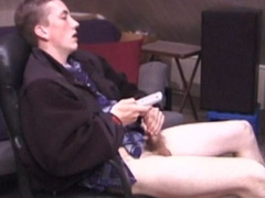 Amateur Derek Beats His Cock