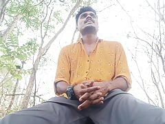 Indian Desi boy jordiweek Jungle me Oil ke sath lond ka massage korne pahucha