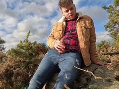 Onanism in the woods, climb on, outdoors, nature, lumberjack. PUBLIC WEBSITE