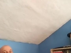 Uber-Cute Stud Decorates His Tee-Shirt in Jism