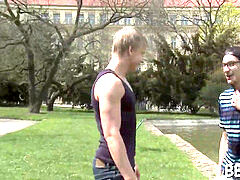 Gay-blowjobs, xvideos-gay, girl-sucking-dick