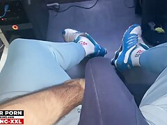 103 - PROLLKING BIG COCK - SHOW OFF 9