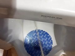 Pee