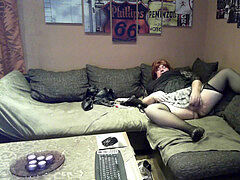 Micha DWT: Webcam-Action with fake penis & Analplug