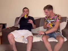 Moneyless My Portuguese Acquaintance