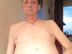 Opening Up Testicle Tonic On My Face And Weenie