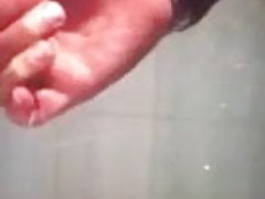 Window : Jerking off and cumming on hot reflecting glass.