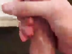 A quick cum shot before i go on my tinder date
