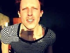 TWINK IS ALWAYS HUNGRY FOR RAW COCK
