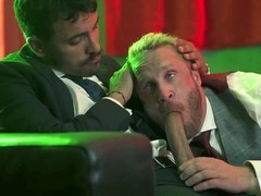 Uniformed star gives a mind-blowing blowjob