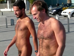 WALK NAKED IN BARCELONA