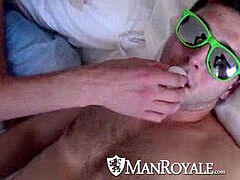 ManRoyale Vacation motel three way before night out