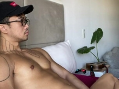 Tugging observing pornography