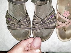 Cum and piss on wifes shoes