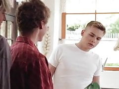 Twink fuck bareback