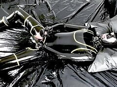 Rubber Gimp Cum Fountain!