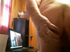 gobbling sweet saucy grapes from my super-fucking-hot grubby pink pucker