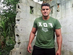 YURI GAÚCHO - RELIEFING THE STIFF PICK