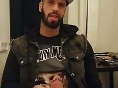 Bearded wanker