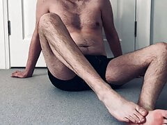 Young Foot tease with nice soles