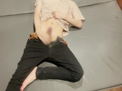 I lay down in an internet cafe and filmed my getting off from above ♡