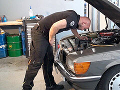 Notgeil in der Werkstatt