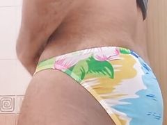 In free time Playing with my juicey cock and big black ass