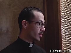 Religious twink barebacked after giving daddy wet blowjob