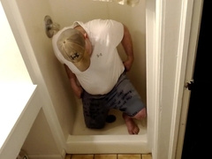 peeing the fresh Under Armour cutoffs I am now wielded in