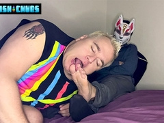Foxy Sox gets foot licking & sucking from blonde chubs
