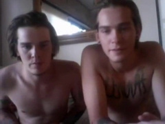 Twins 7