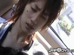 Passionate blowjobs for a nice pair of skinny Japanese dudes