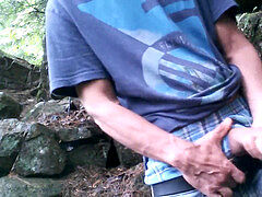 forest and nature are my fave places. 1