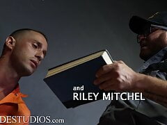 MenOver30 - You Gotta Suck A Cock To Read A Book In Prison