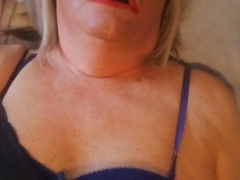 Gina ist am wichsen