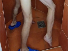 Boys fuckin' in bathroom