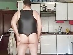DANCING IN THONG
