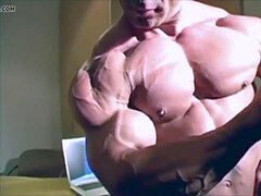 Alpha Muscle adore