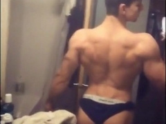 Muscle boy sexy Eddyfitt