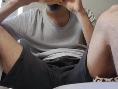 Engordando cm Sanduiche de mortadela