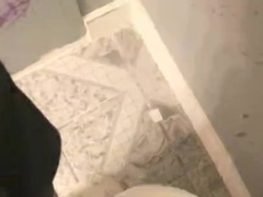 Urinating in Slow Motility