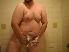 Chubby Bear Hotel Shower