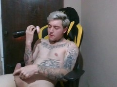 Rubber butt for some intense action