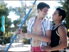 Twinks  poolside