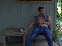 Redneck Weekend
